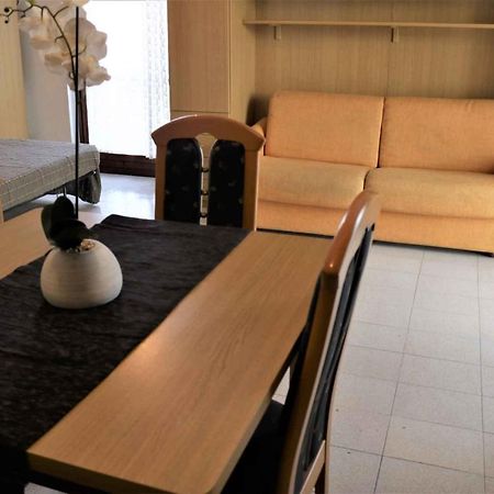 Studio In Lazise/Gardasee 21938 Zewnętrze zdjęcie